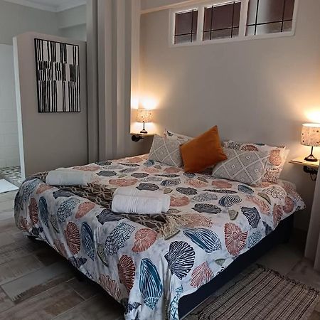 Bluewater Guesthouse Port Elizabeth Ngoại thất bức ảnh