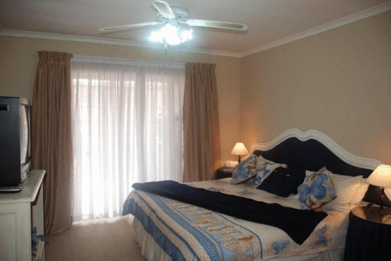 Bluewater Guesthouse Port Elizabeth Ngoại thất bức ảnh