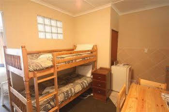 Bluewater Guesthouse Port Elizabeth Ngoại thất bức ảnh